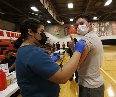 Immunize el paso - Mar 10, 2021 · Immunize El Paso distributed 200 doses of the Johnson & Johnson COVID-19 vaccine this week as they work to vaccinate more than 48,000 people on their waitlist, officials said. Immunize El Paso, a ... 